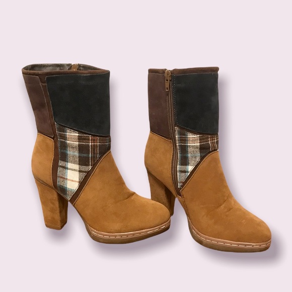 MUK LUKS Women’s Nola High Heel Suede Boots /Plaid detailing size 6 - Picture 3 of 8